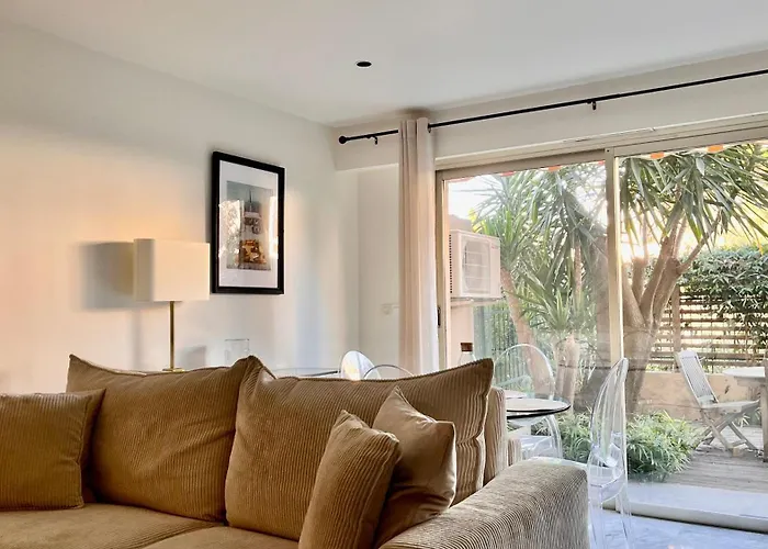 Apartment L'azur - De Standing - Piscine - Parking Le Cannet